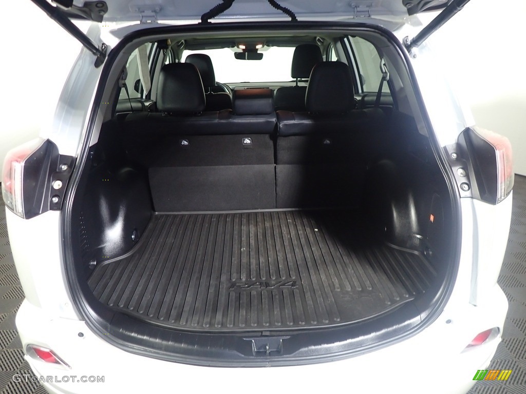 2017 RAV4 Platinum - Blizzard Pearl White / Black photo #19