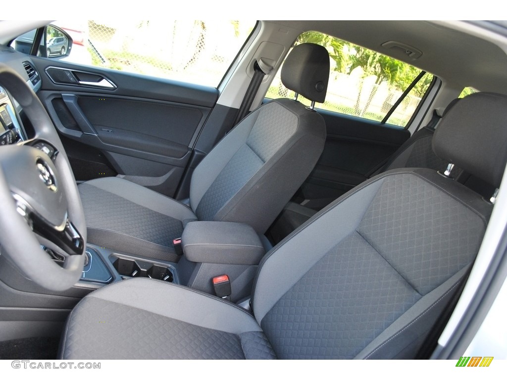 2018 Volkswagen Tiguan S Front Seat Photo #141294775