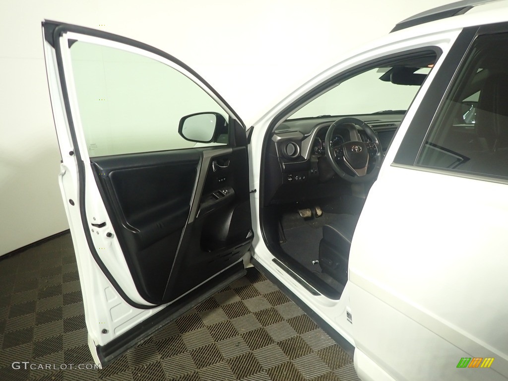 2017 RAV4 Platinum - Blizzard Pearl White / Black photo #24