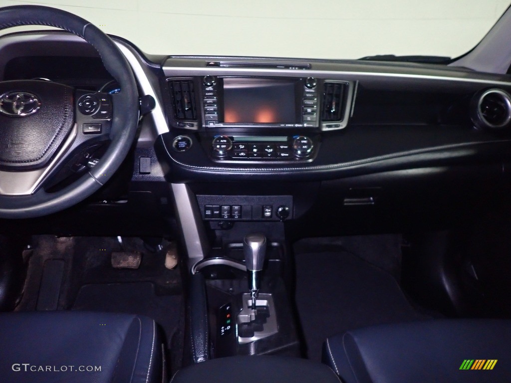2017 RAV4 Platinum - Blizzard Pearl White / Black photo #29
