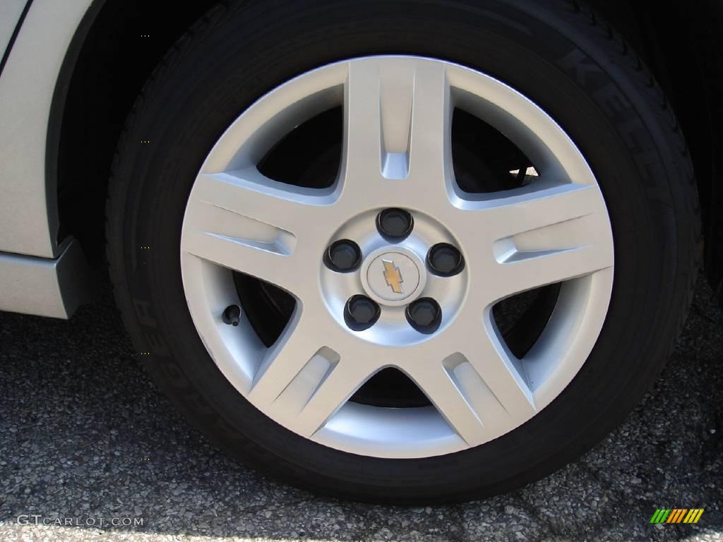 2006 Malibu LT Sedan - Silverstone Metallic / Titanium Gray photo #11