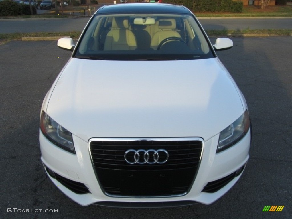 2012 A3 2.0T - Ibis White / Luxor Beige photo #5