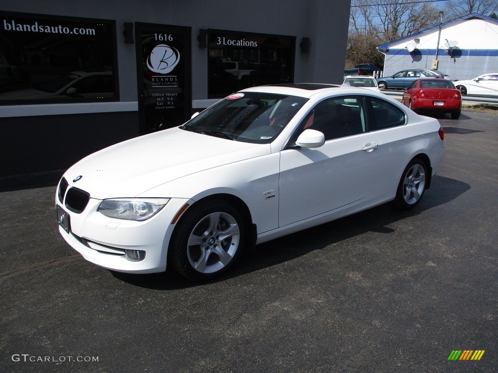 2013 3 Series 335i xDrive Coupe - Alpine White / Coral Red/Black photo #2