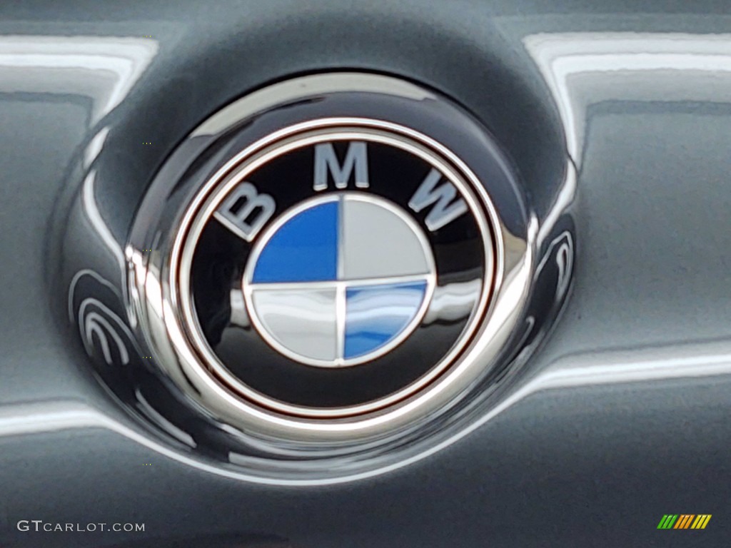 2021 X2 sDrive28i - Mineral Gray Metallic / Black photo #7