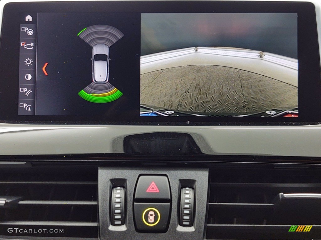 2021 X2 sDrive28i - Mineral Gray Metallic / Black photo #20