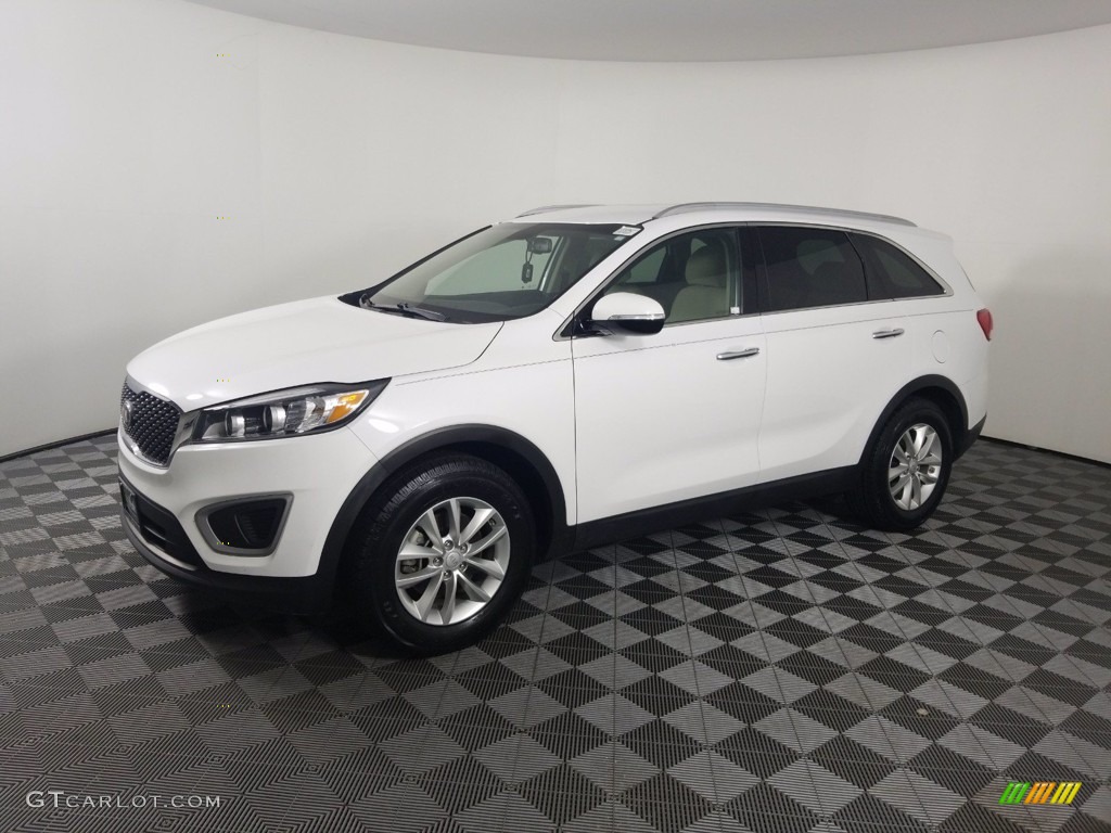Snow White Pearl 2018 Kia Sorento LX Exterior Photo #141297292