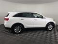 Snow White Pearl - Sorento LX Photo No. 8
