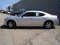 Bright Silver Metallic - Charger SE Photo No. 2