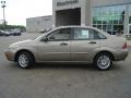 2005 Arizona Beige Metallic Ford Focus ZX4 SE Sedan  photo #12