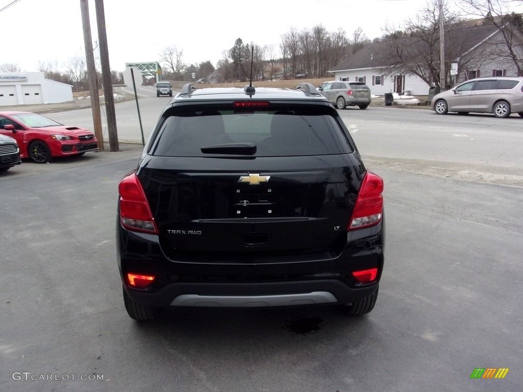 2017 Trax LT AWD - Mosaic Black Metallic / Jet Black photo #3