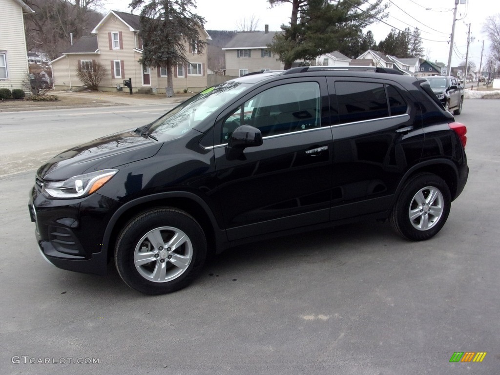 2017 Trax LT AWD - Mosaic Black Metallic / Jet Black photo #5