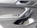Deep Black Pearl - Tiguan SE 4MOTION Photo No. 20