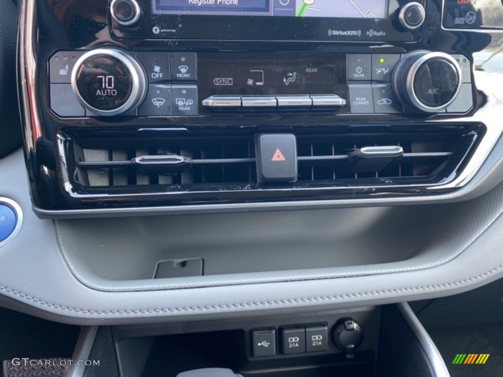 2021 Highlander Hybrid XLE AWD - Blueprint / Graphite photo #17