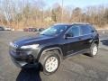 Brilliant Black Crystal Pearl 2016 Jeep Cherokee Latitude 4x4