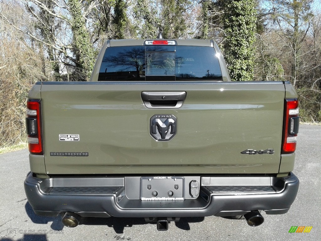 2021 1500 Built to Serve Edition Crew Cab 4x4 - Tank / Black photo #7