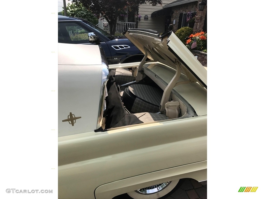 1958 Lincoln Continental Convertible Trunk Photos