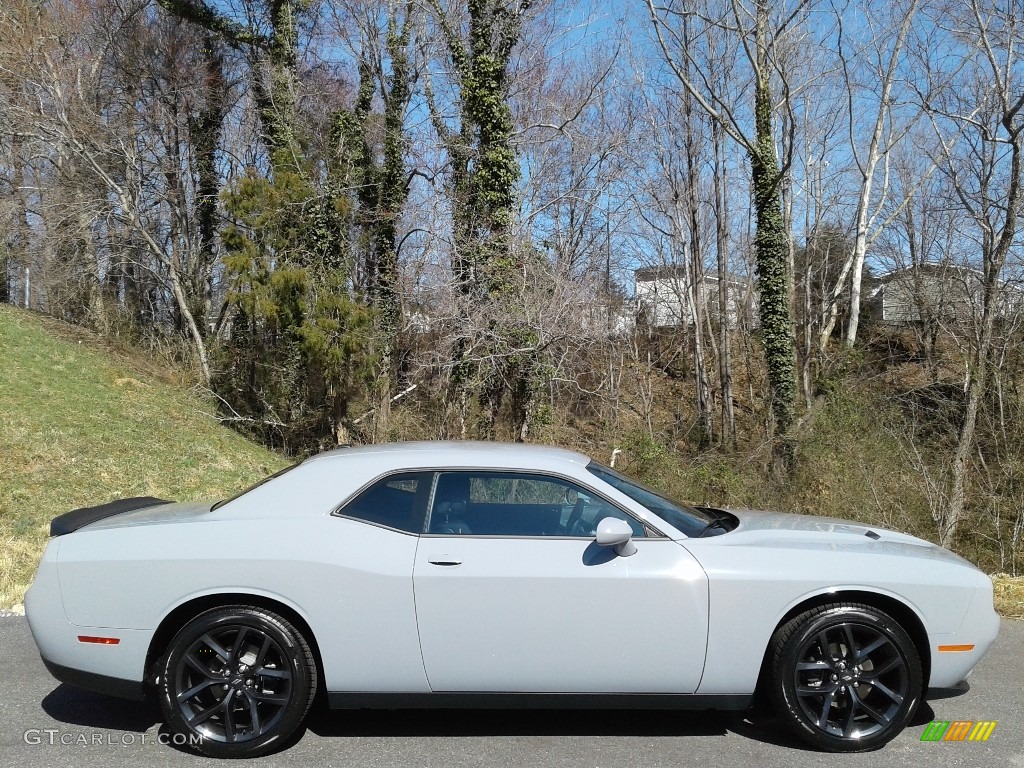 2021 Challenger SXT - Smoke Show / Black photo #5