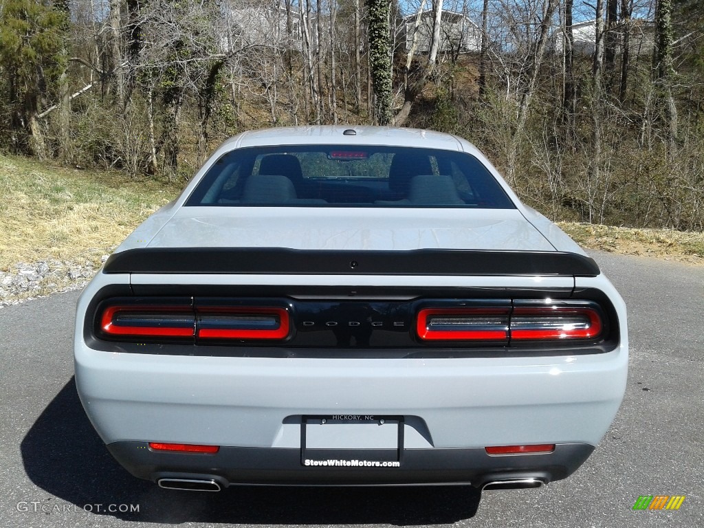 2021 Challenger SXT - Smoke Show / Black photo #7