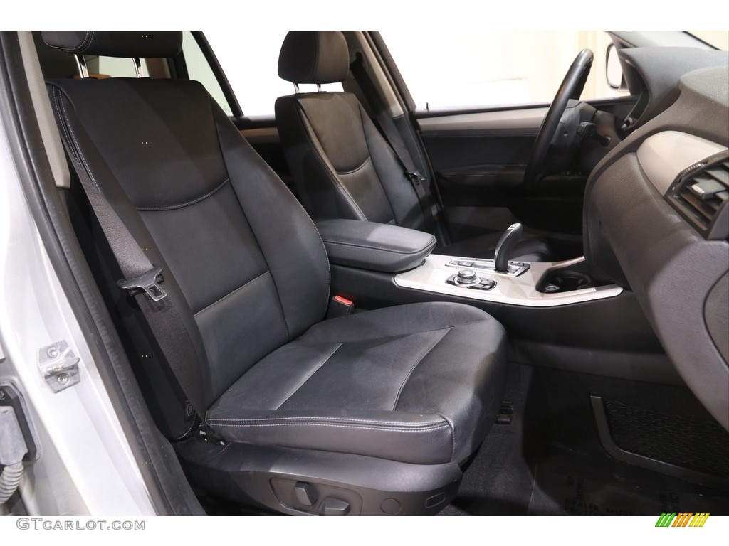 2014 X3 xDrive28i - Titanium Silver Metallic / Black photo #17