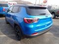 Laser Blue Pearl - Compass Altitude 4x4 Photo No. 3