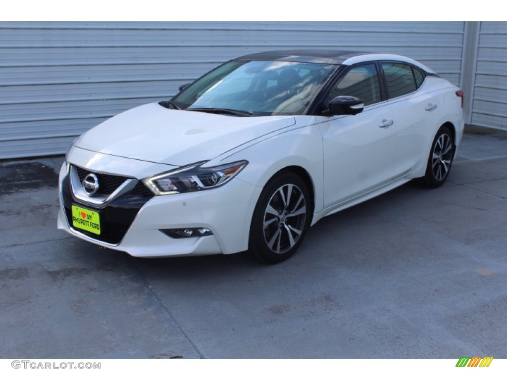 2017 Maxima Platinum - Pearl White / Charcoal photo #4