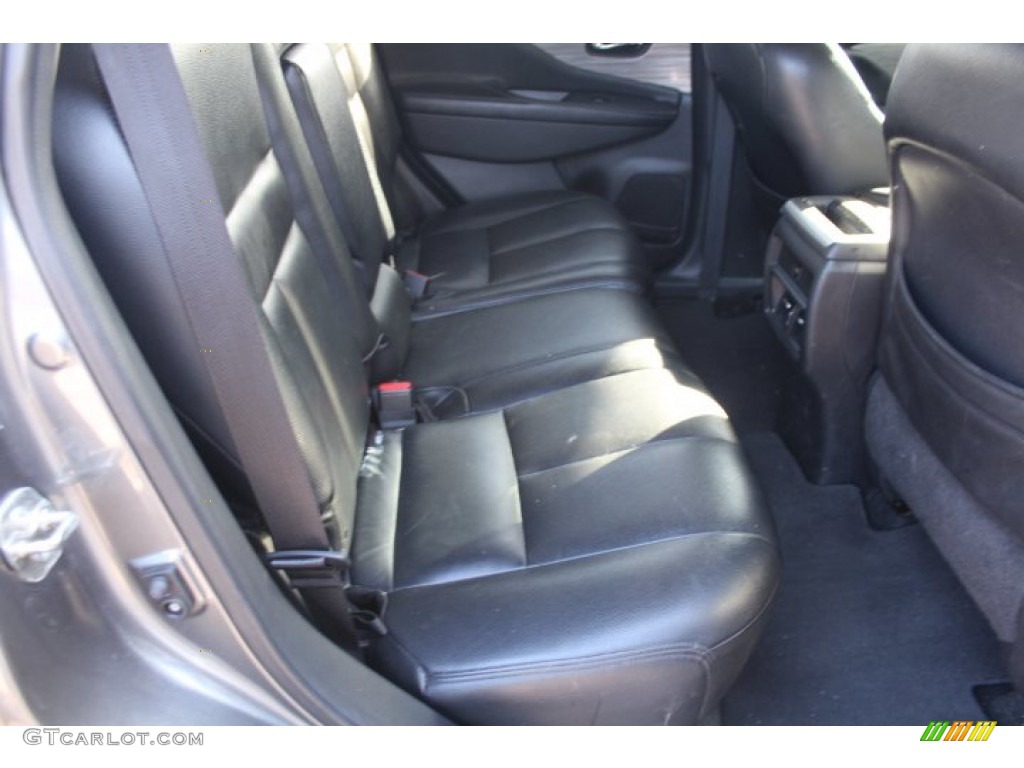 2016 Nissan Murano SV Rear Seat Photos