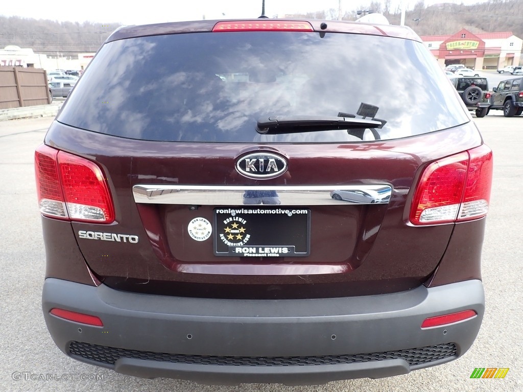 2011 Sorento LX - Spicy Red / Beige photo #4