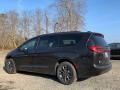 2021 Brilliant Black Crystal Pearl Chrysler Pacifica Touring L AWD  photo #4
