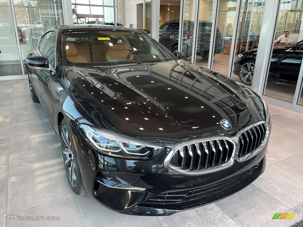Black Sapphire Metallic BMW 8 Series
