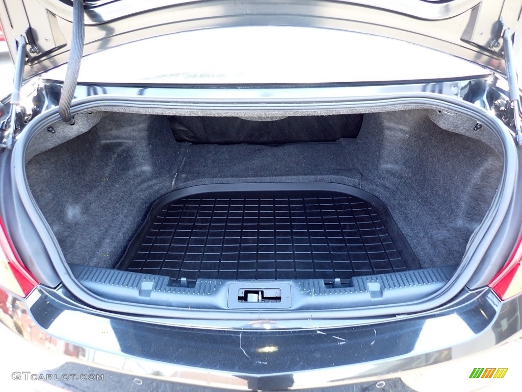 2015 Lincoln MKS AWD Trunk Photos