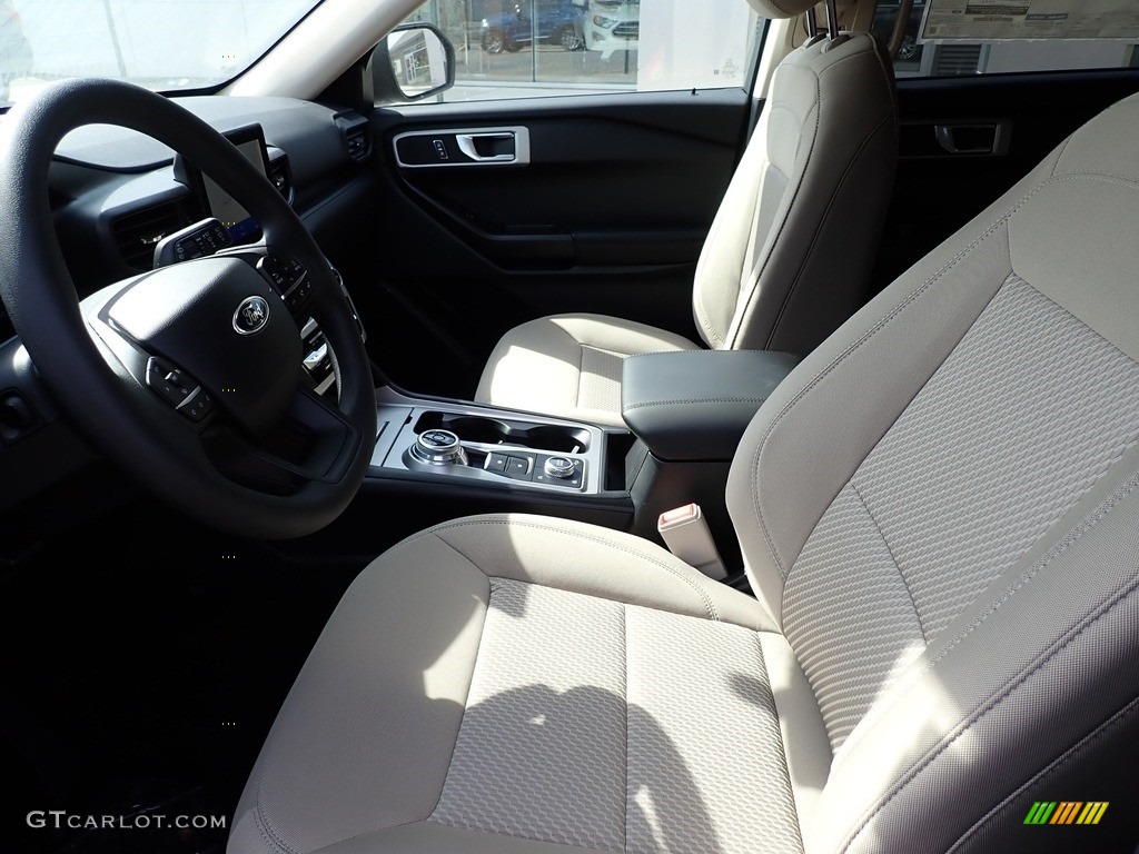 2021 Explorer 4WD - Carbonized Gray Metallic / Sandstone photo #10