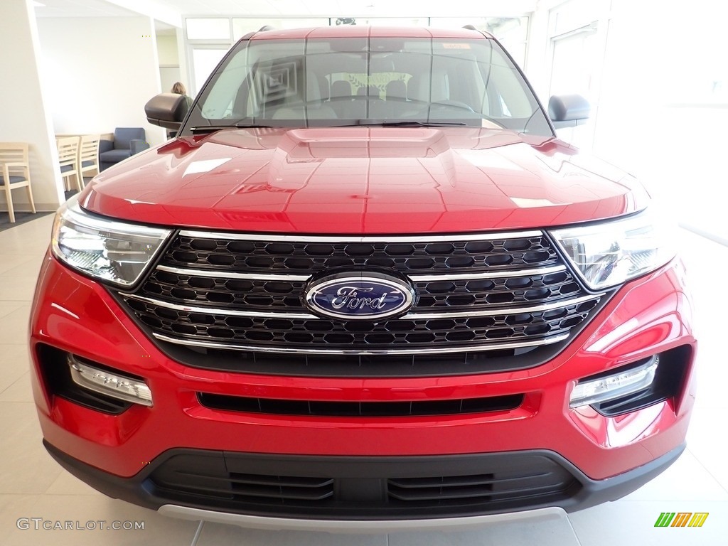 2021 Explorer XLT 4WD - Rapid Red Metallic / Sandstone photo #7