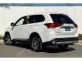 2017 Diamond White Pearl Mitsubishi Outlander SE  photo #10