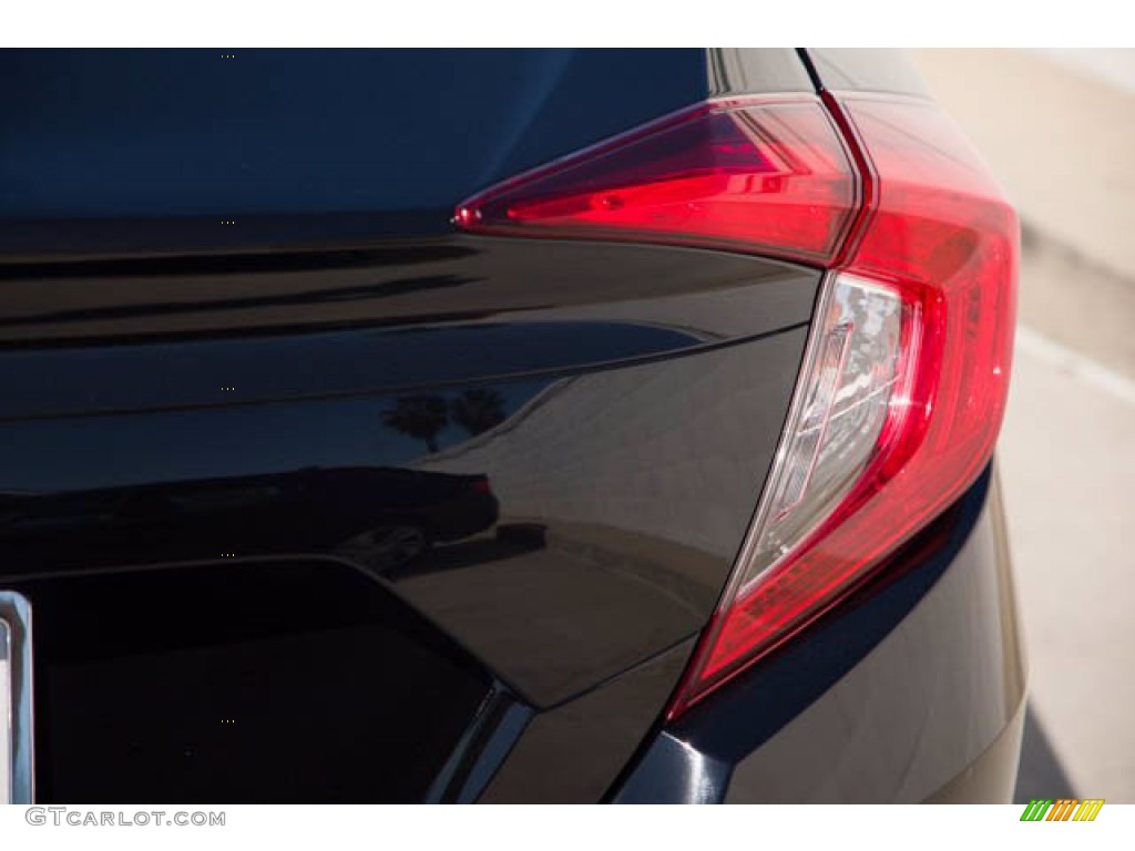 2018 Civic LX Sedan - Crystal Black Pearl / Black photo #13