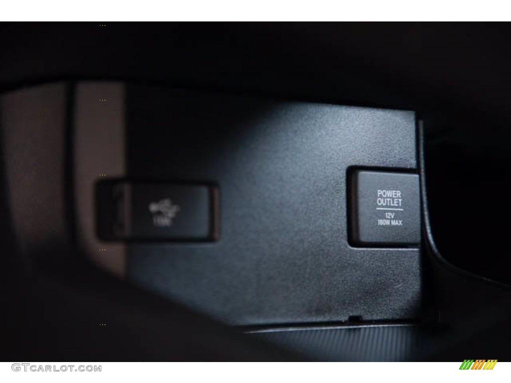 2018 Civic LX Sedan - Crystal Black Pearl / Black photo #18