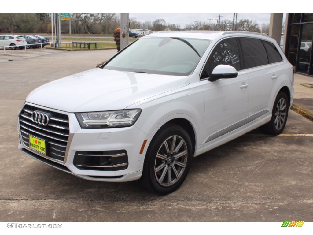 Glacier White Metallic 2019 Audi Q7 55 Premium Plus quattro Exterior Photo #141351504