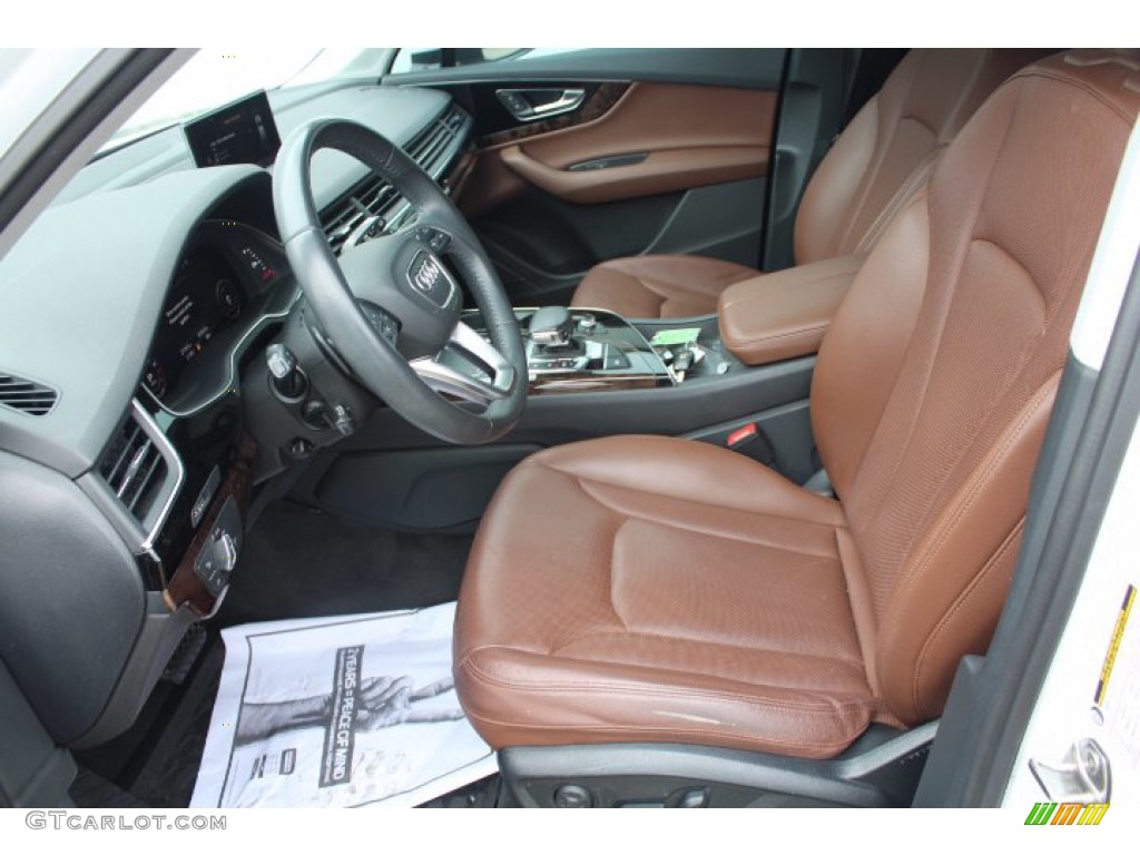 2019 Audi Q7 55 Premium Plus quattro Front Seat Photos