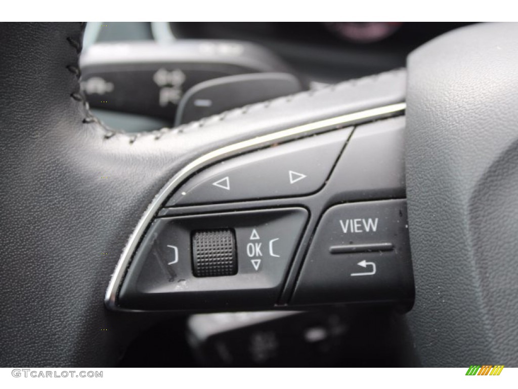 2019 Audi Q7 55 Premium Plus quattro Nougat Brown Steering Wheel Photo #141351705