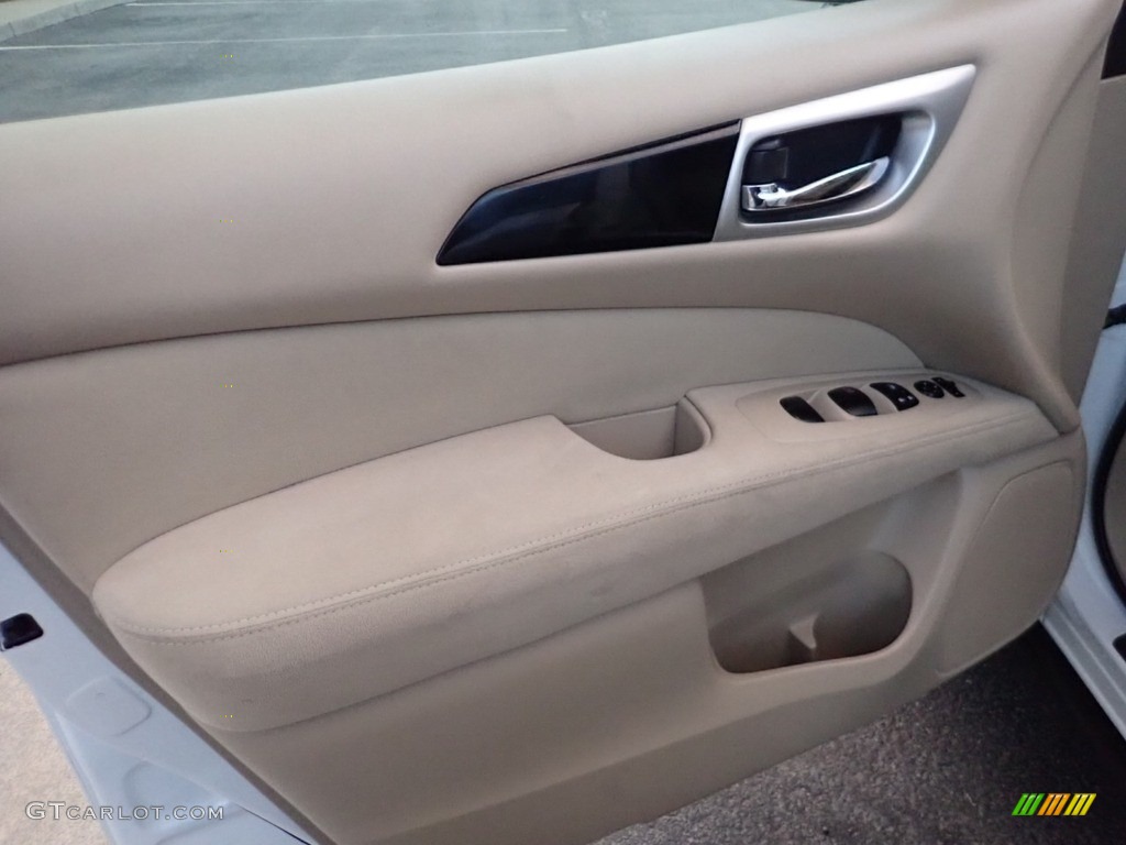 2014 Pathfinder S AWD - Moonlight White / Almond photo #20