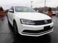 Pure White - Jetta SE Photo No. 12