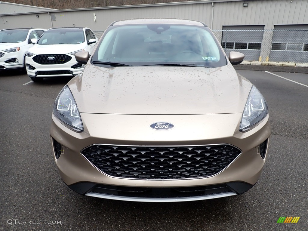 2021 Escape SE 4WD - Desert Gold Metallic / Dark Earth Gray photo #4