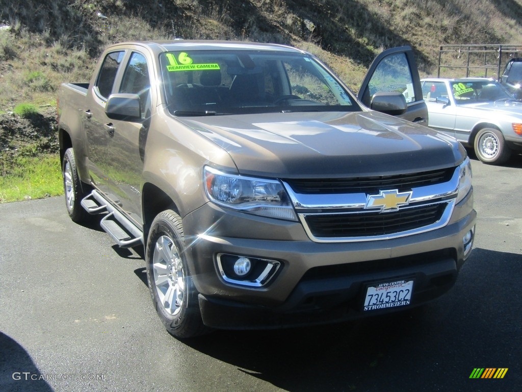 Cyber Gray Metallic Chevrolet Colorado