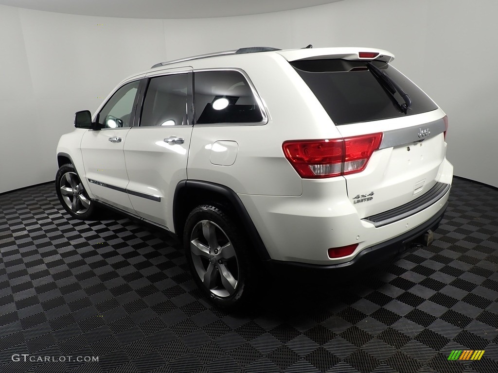 2011 Grand Cherokee Limited 4x4 - Stone White / Black/Light Frost Beige photo #13