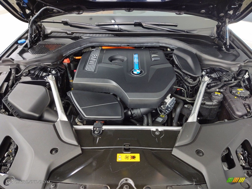 2018 BMW 5 Series 530e iPerfomance Sedan 2.0 Liter e DI TwinPower Turbocharged DOHC 16-Valve VVT 4 Cylinder Gasoline/Plug-In Electric Hybrid Engine Photo #141357723