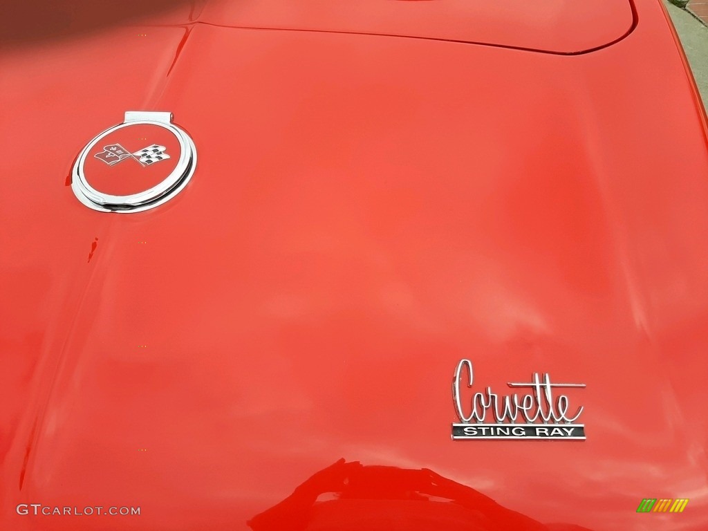 1967 Chevrolet Corvette Convertible Marks and Logos Photos