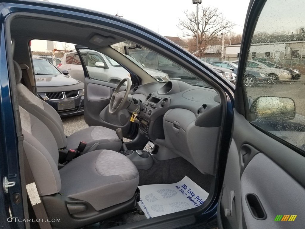2002 Toyota ECHO Coupe Front Seat Photos