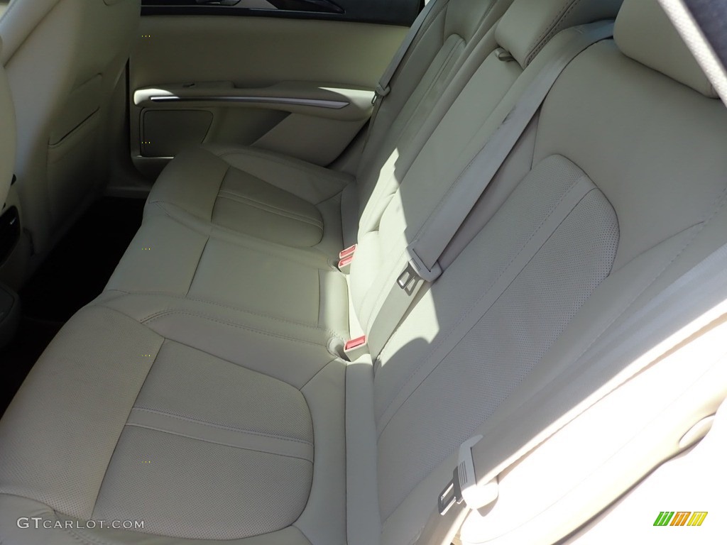 2015 MKZ AWD - Luxe Metallic / Light Dune photo #16