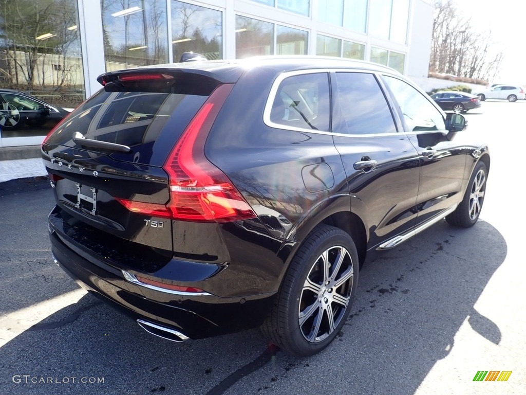 2021 XC60 T5 AWD Inscription - Onyx Black Metallic / Blonde/Charcoal photo #2