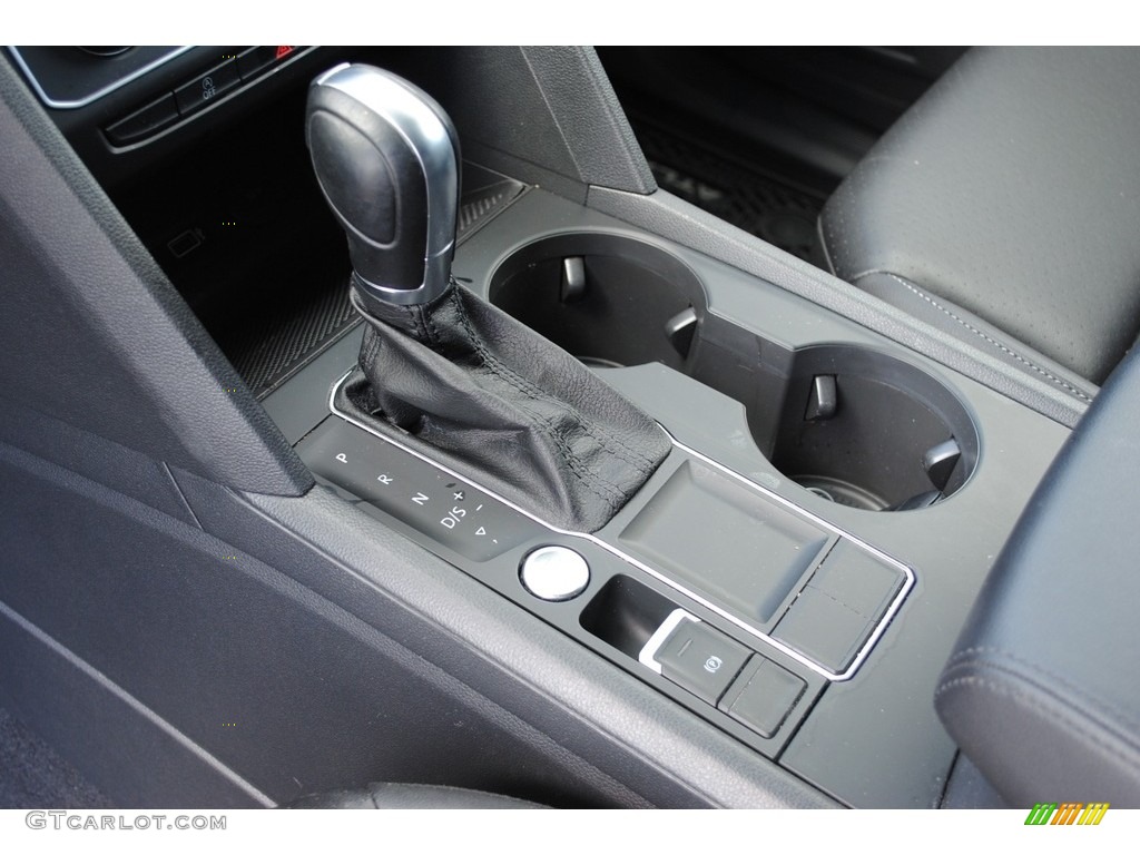 2018 Volkswagen Atlas SE 8 Speed Automatic Transmission Photo #141366306