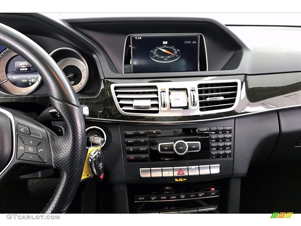 2014 Mercedes-Benz E 350 Sport Sedan Controls Photos